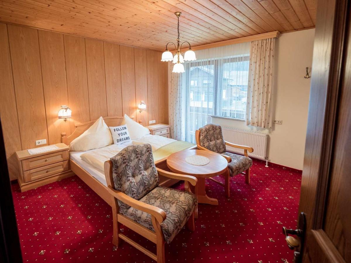 Apartamento Haus Ferienglück Ramsau am Dachstein Exterior foto