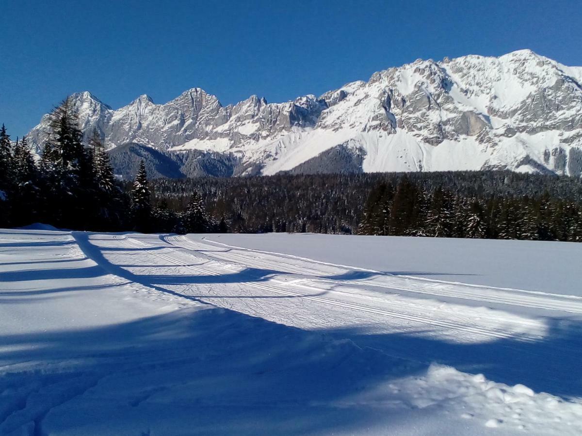 Apartamento Haus Ferienglück Ramsau am Dachstein Exterior foto
