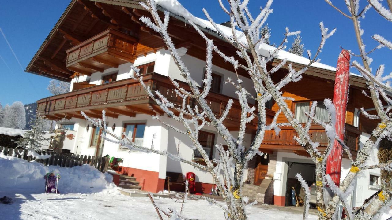 Apartamento Haus Ferienglück Ramsau am Dachstein Exterior foto